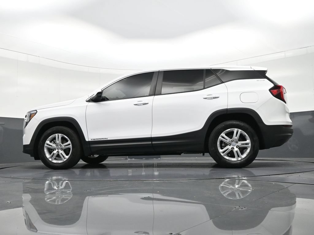 Used 2024 GMC Terrain SLE FWD image 24