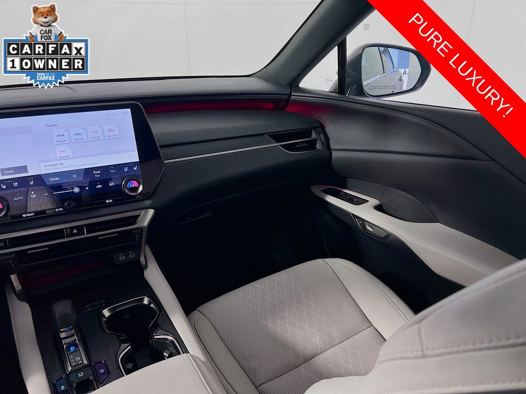 Used 2025 Lexus RX 350 Premium Plus w/ Convenience Package FWD image 23