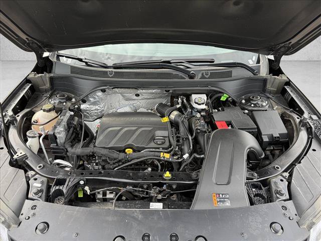 Used 2025 Chevrolet Trax LT w/ LT Convenience Package FWD image 26