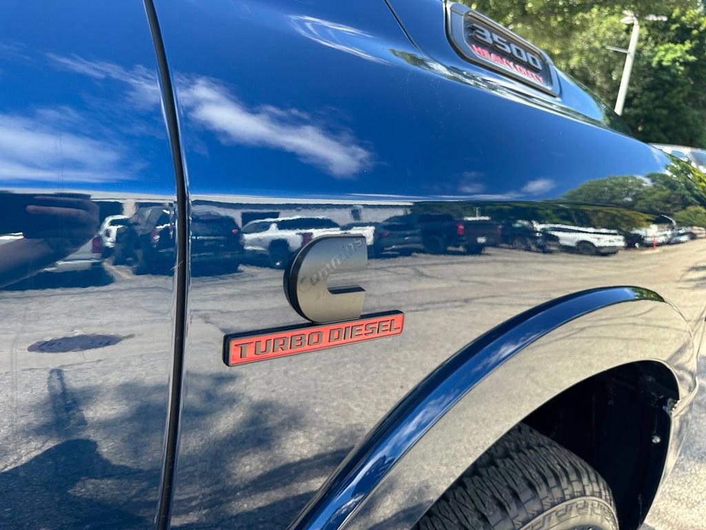 Used 2022 RAM 3500 Limited AWD/4WD image 35