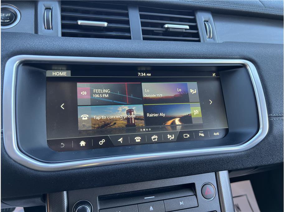 Used 2018 Land Rover Range Rover Evoque image 13