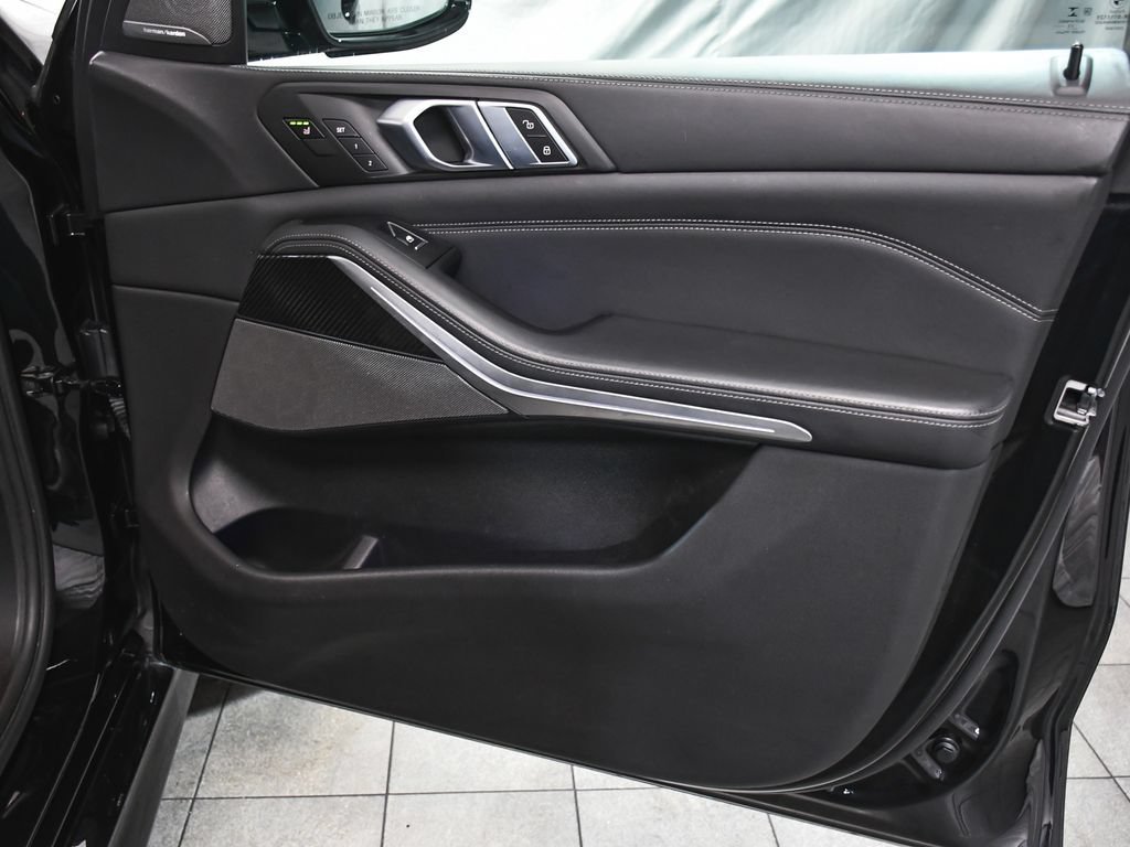 Used 2023 BMW X5 M50i w/ Executive Package AWD/4WD image 16
