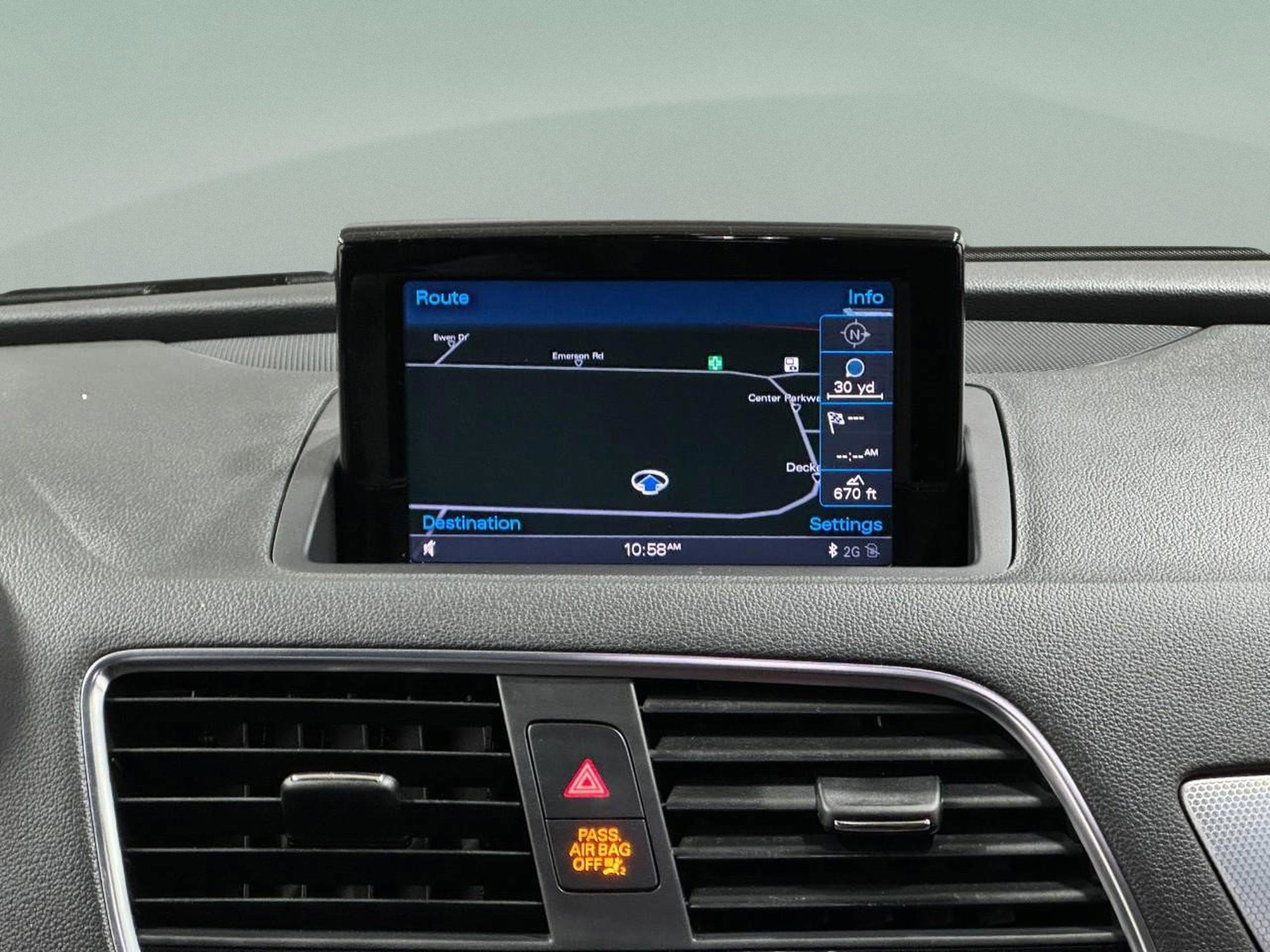 Used 2018 Audi Q3 2.0T Premium Plus image 32