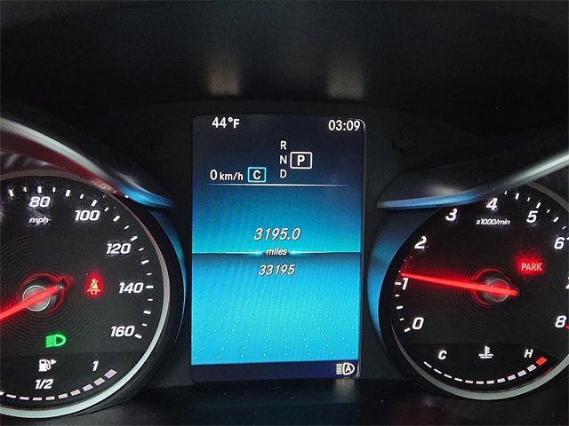 Used 2022 Mercedes-Benz GLC 300 4MATIC Coupe image 9