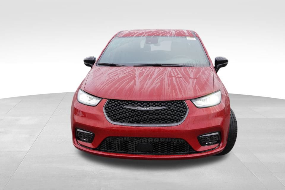 New 2026 Chrysler Pacifica Select image 8