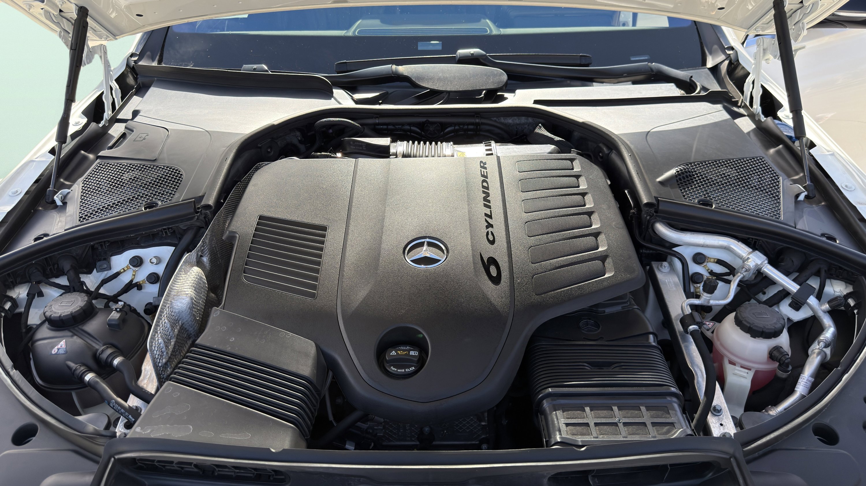 Used 2022 Mercedes-Benz S 500 S 500 w/ AMG Line Package image 11