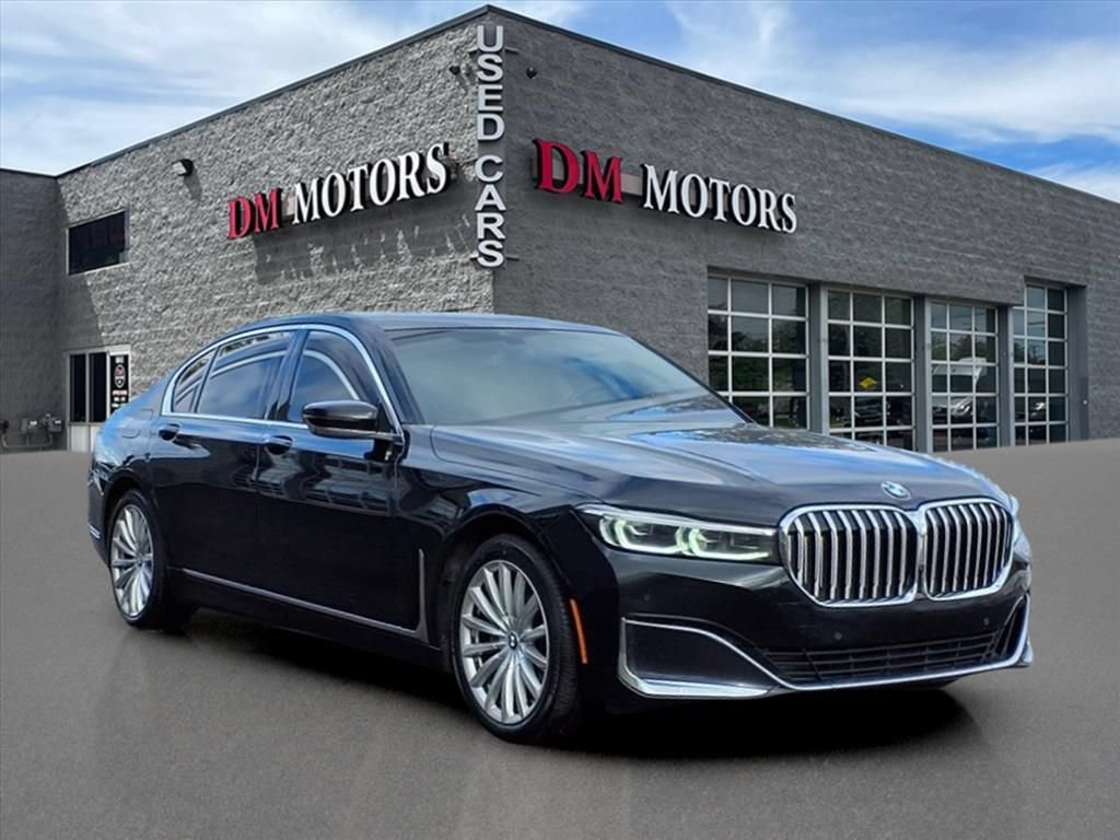 Used 2021 BMW 740i xDrive w/ Premium Package AWD/4WD image 7