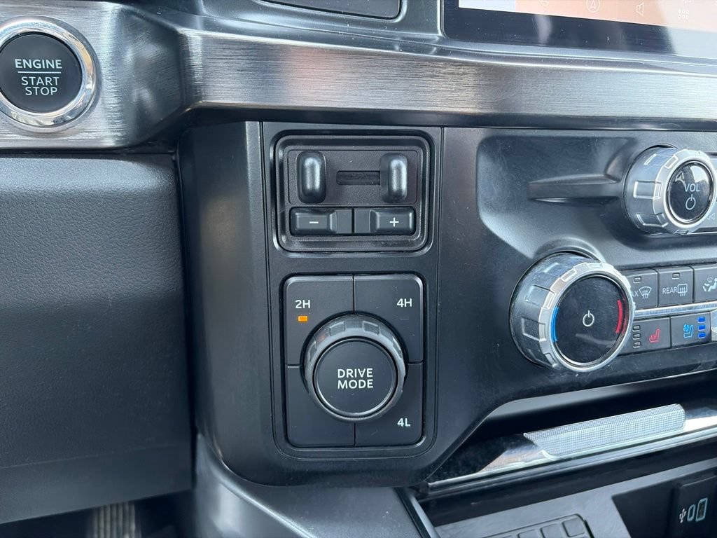 Used 2023 Ford F450 Lariat AWD/4WD image 23