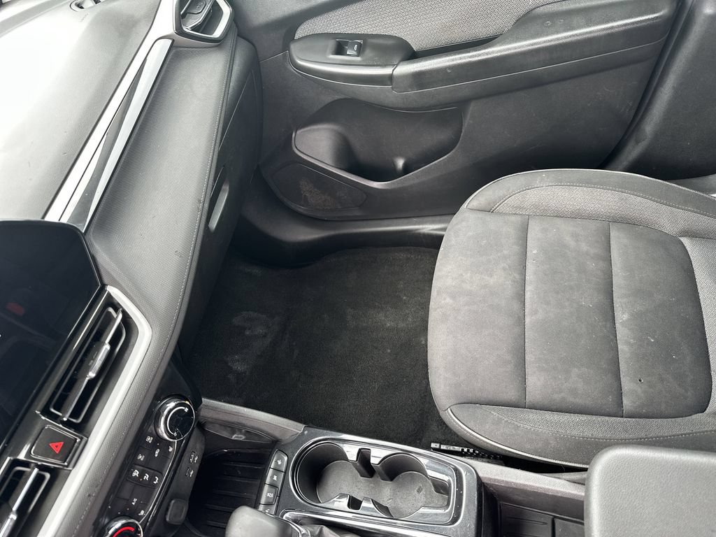 Used 2026 Chevrolet TrailBlazer LT w/ LT Cold Weather Package FWD image 24