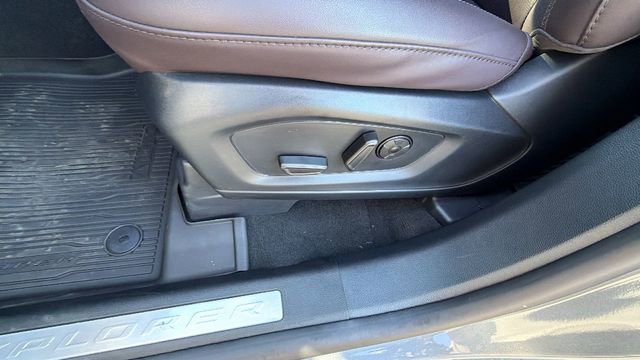 New 2026 Ford Explorer Platinum image 21