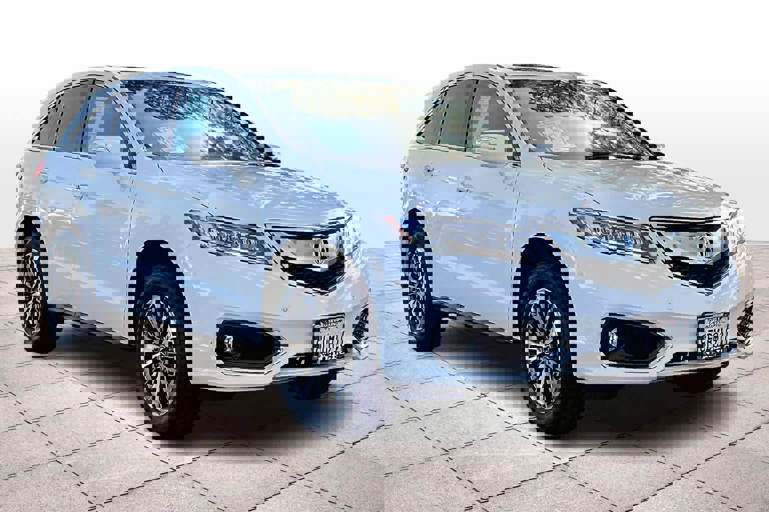 Used 2016 Acura RDX FWD w/ Advance Package image 2