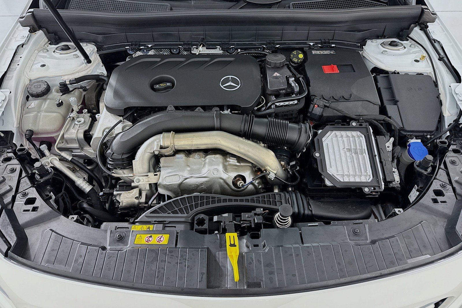 New 2026 Mercedes-Benz GLB 250 image 10