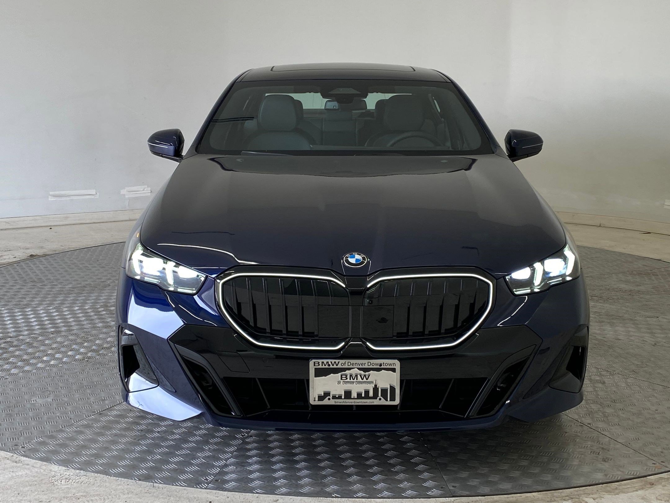 New 2026 BMW 540i xDrive w/ M Sport Package image 6