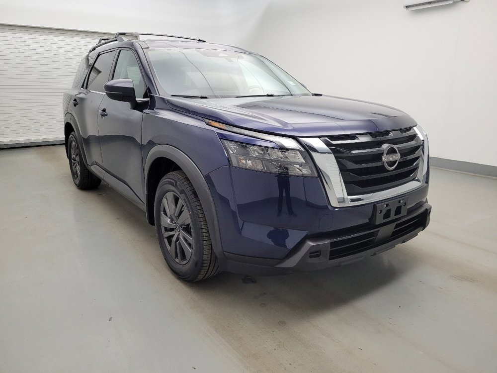 Used 2023 Nissan Pathfinder SV AWD/4WD image 13