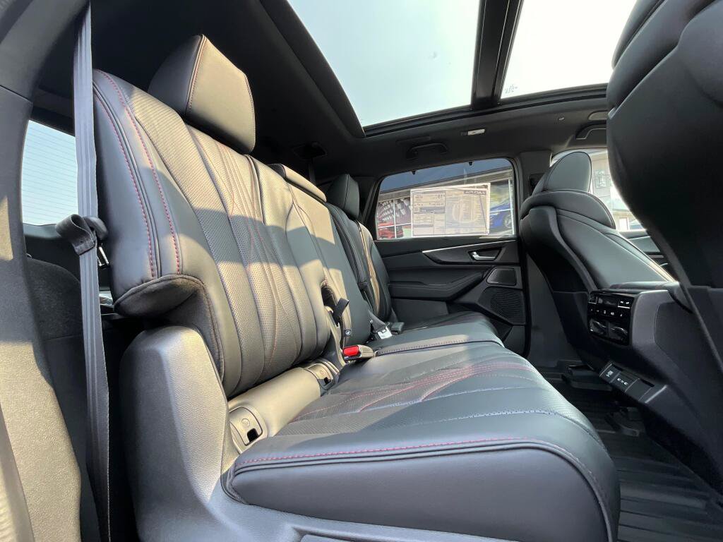 New 2026 Acura MDX Type S AWD/4WD image 13