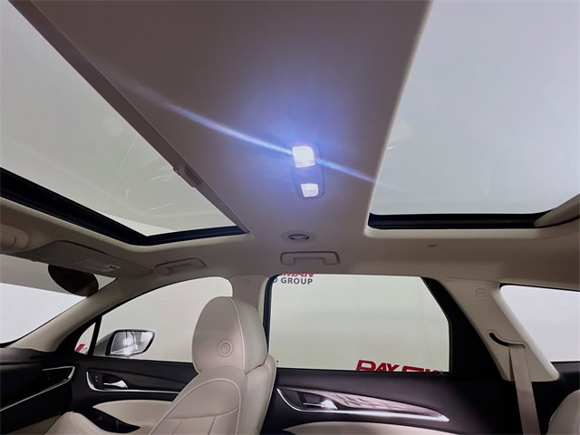 Used 2023 Buick Enclave Avenir w/ Avenir Technology Package image 26