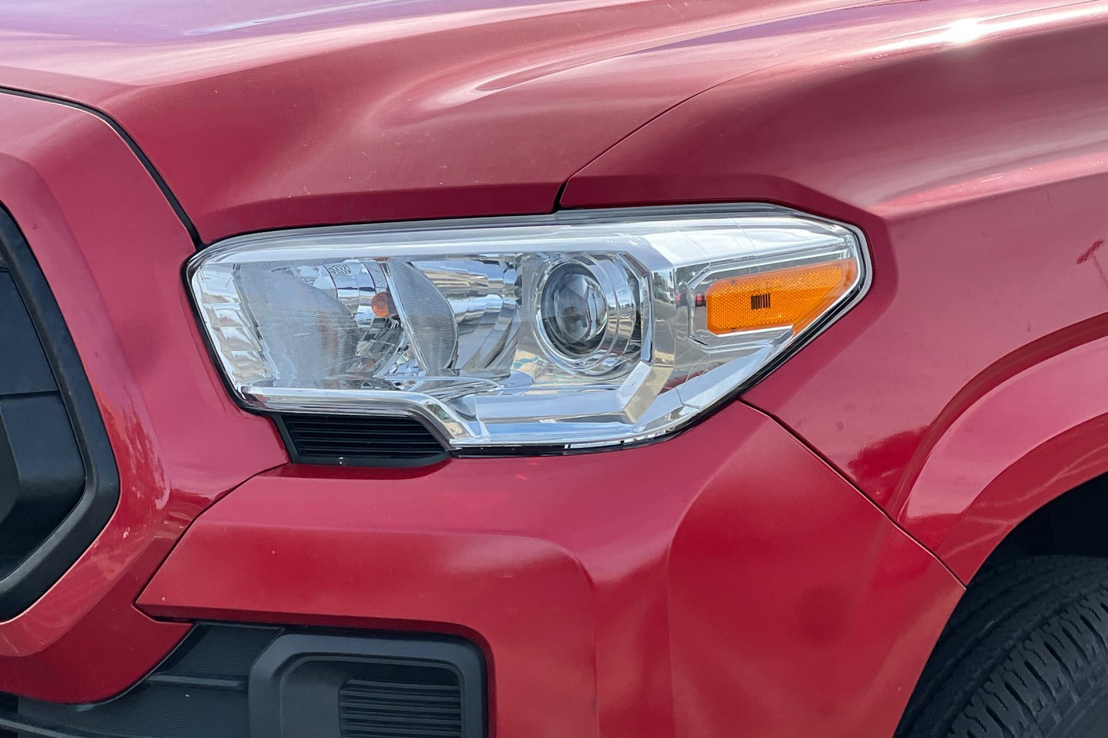 Used 2022 Toyota Tacoma SR image 50