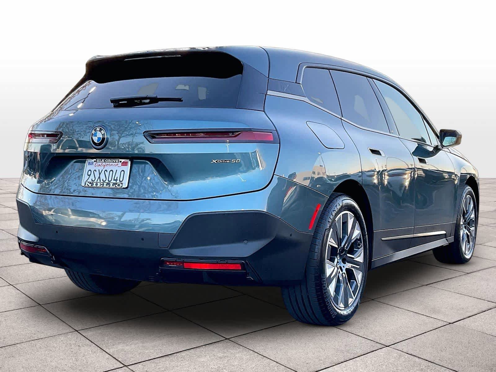 Used 2025 BMW iX xDrive50 w/ Convenience Package image 13