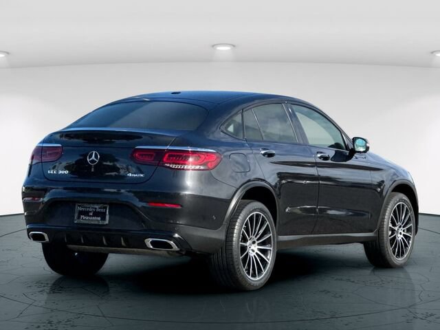 Certified 2023 Mercedes-Benz GLC 300 4MATIC Coupe image 6