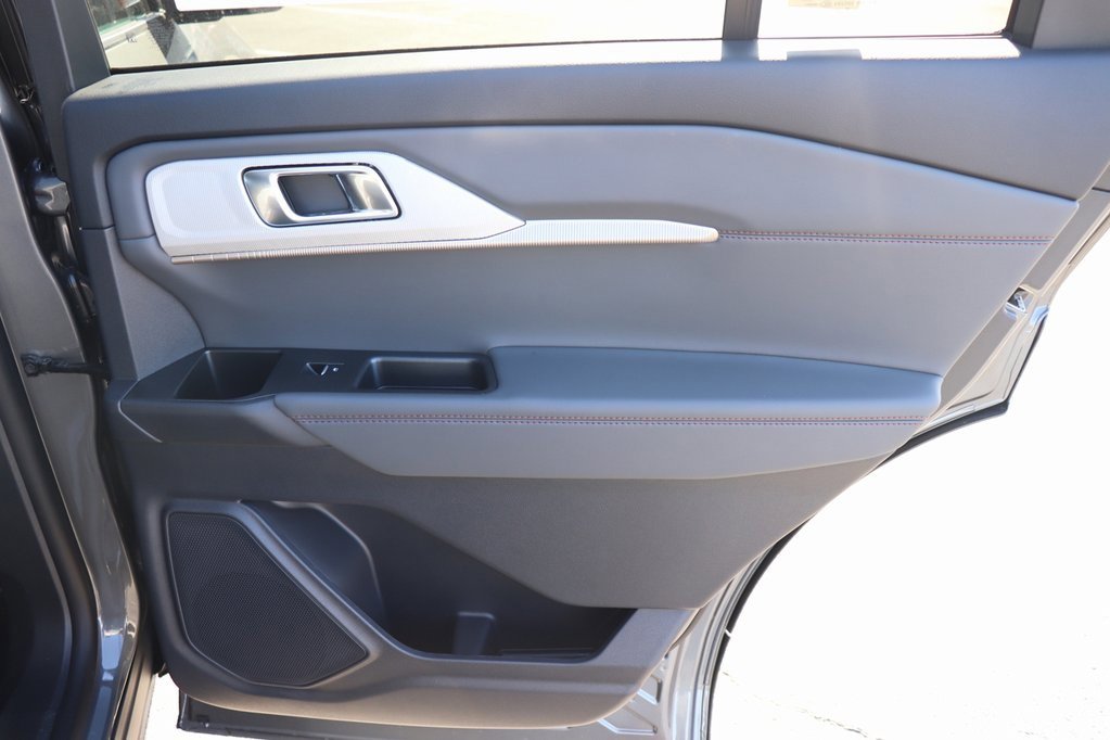 New 2026 Ford Explorer Active image 17
