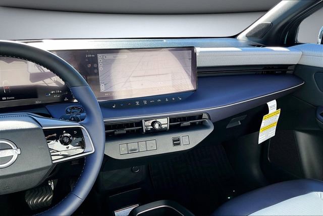 New 2026 Nissan Leaf Platinum+ w/ Cargo Package (Platinum+) image 6