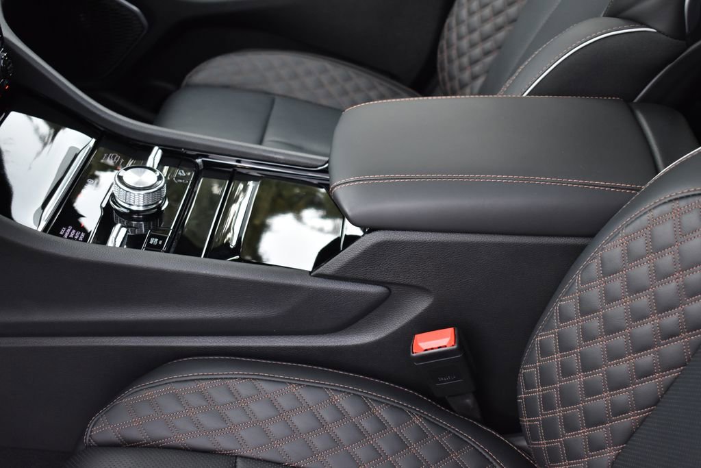 Used 2025 Jeep Grand Cherokee Summit w/ Adv Protech Group IV image 25