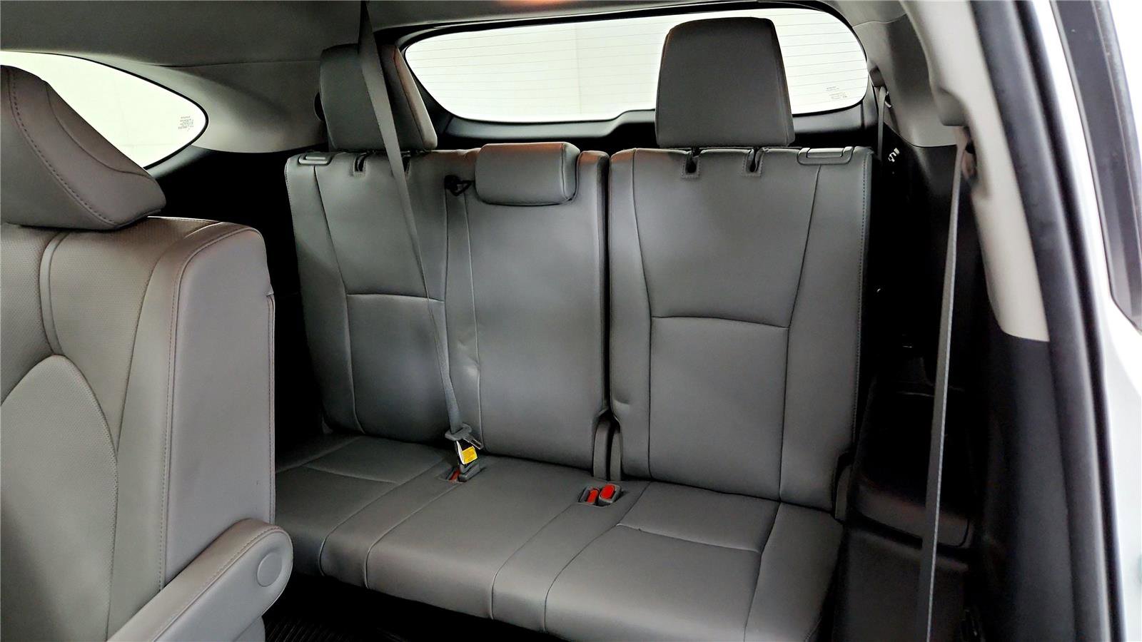 Used 2023 Toyota Highlander Limited image 38