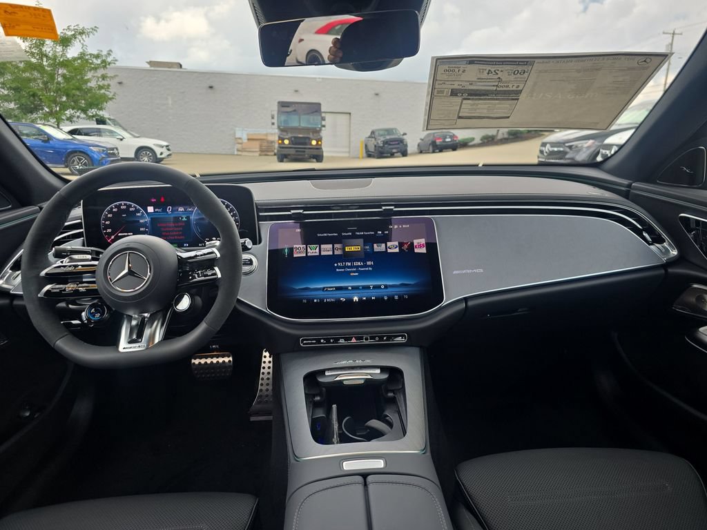 New 2027 Mercedes-Benz E 53 AMG e 4MATIC Sedan image 12