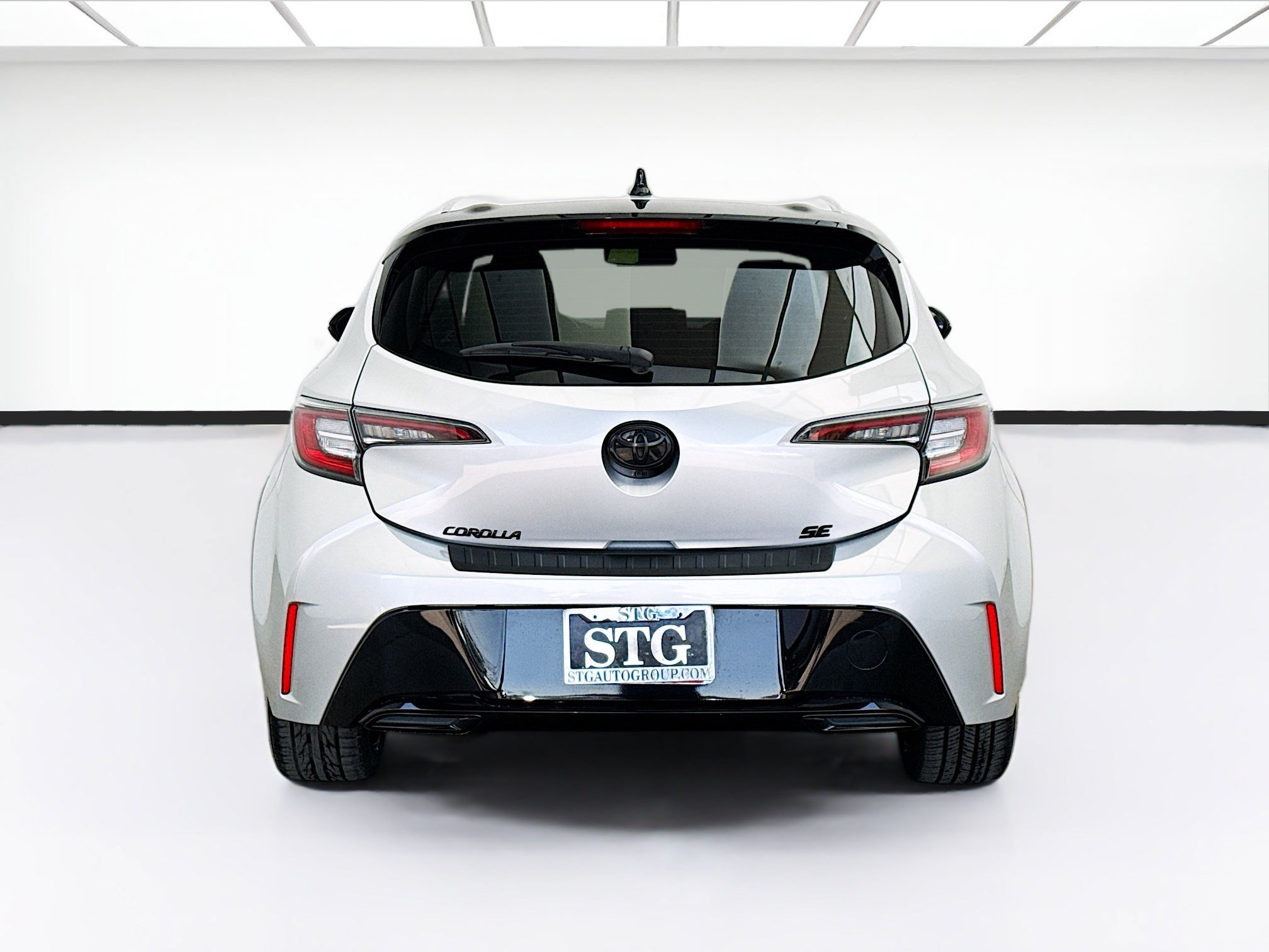 Used 2022 Toyota Corolla SE w/ Carpet Mat Package (TMS) FWD image 5