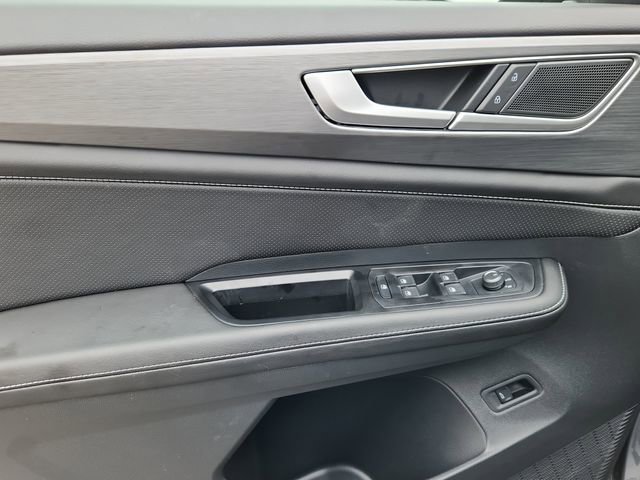 New 2026 Volkswagen Atlas Cross Sport SE image 6