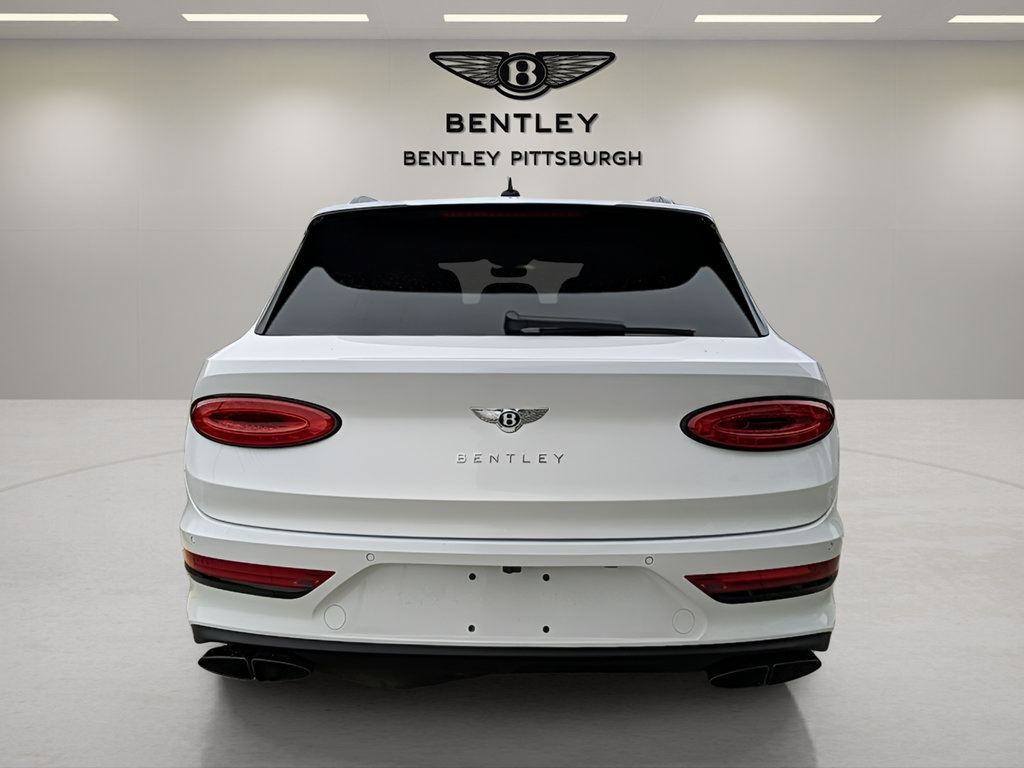 Used 2023 Bentley Bentayga Extended Wheelbase AWD/4WD image 9