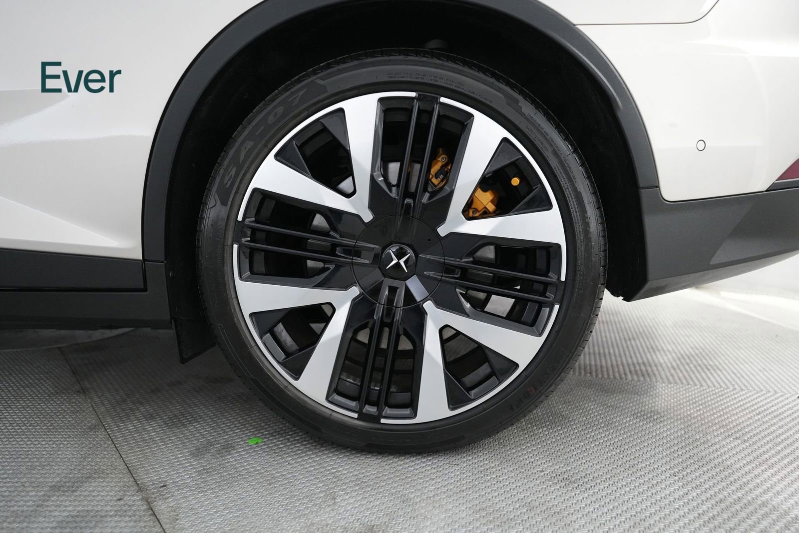 Used 2024 Polestar Polestar 2 Long Range Dual Motor Performa image 9