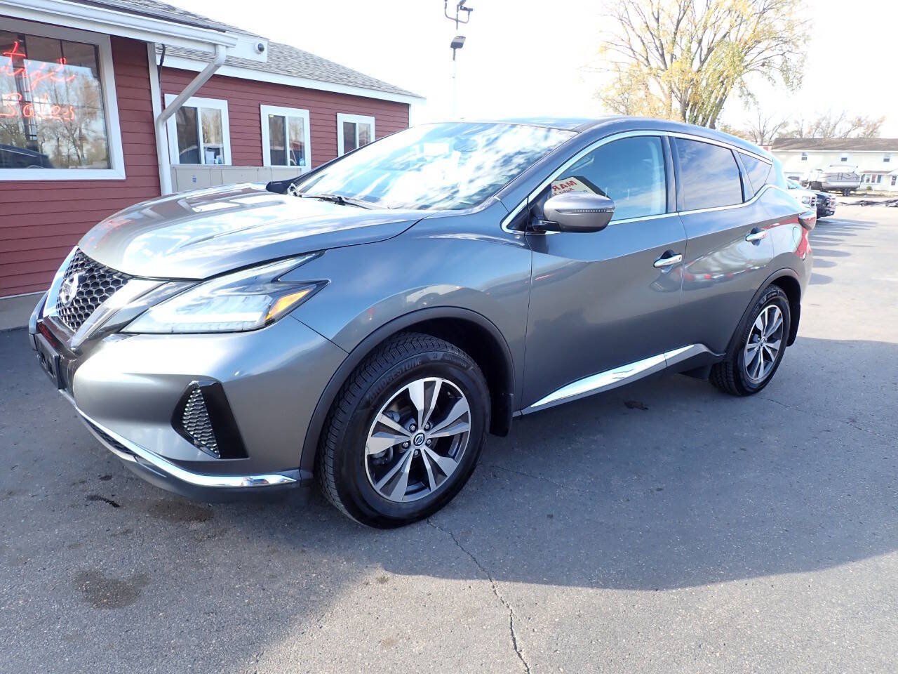 Used 2020 Nissan Murano S w/ Cargo Package FWD image 3