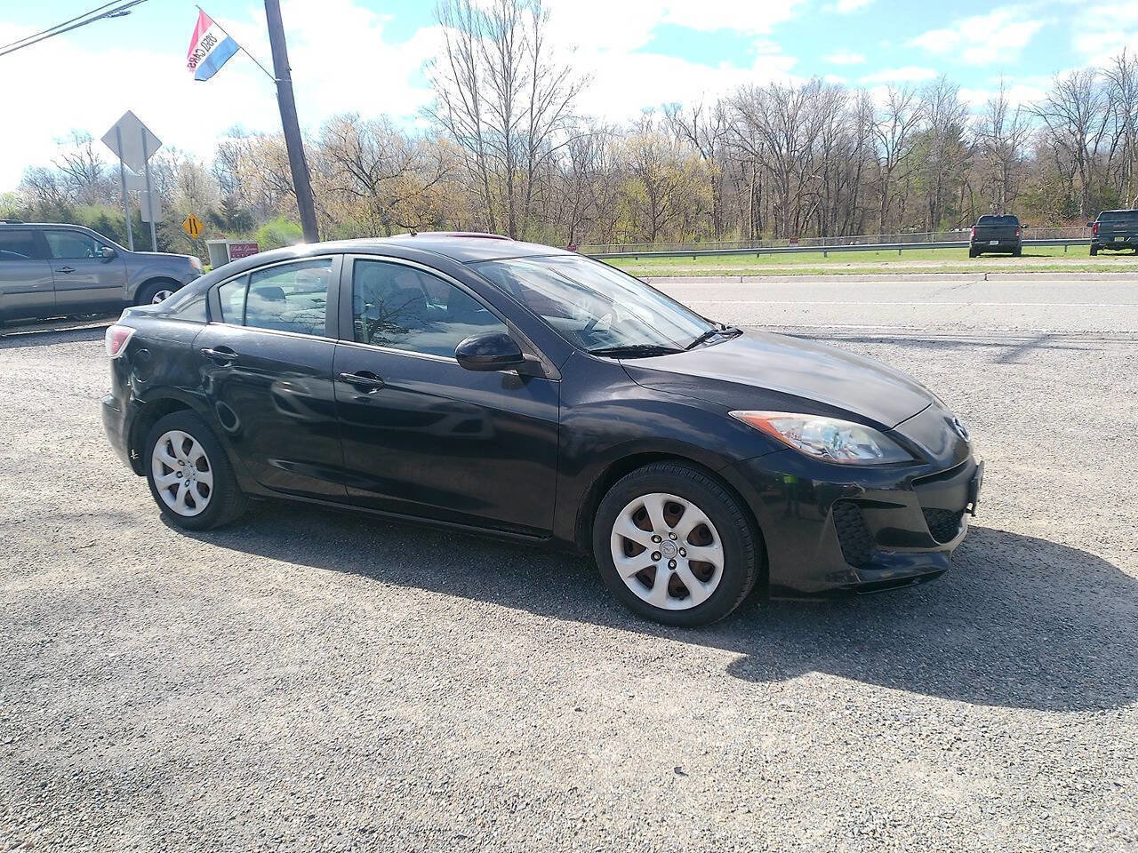 Used 2013 MAZDA MAZDA3 i Sport image 4