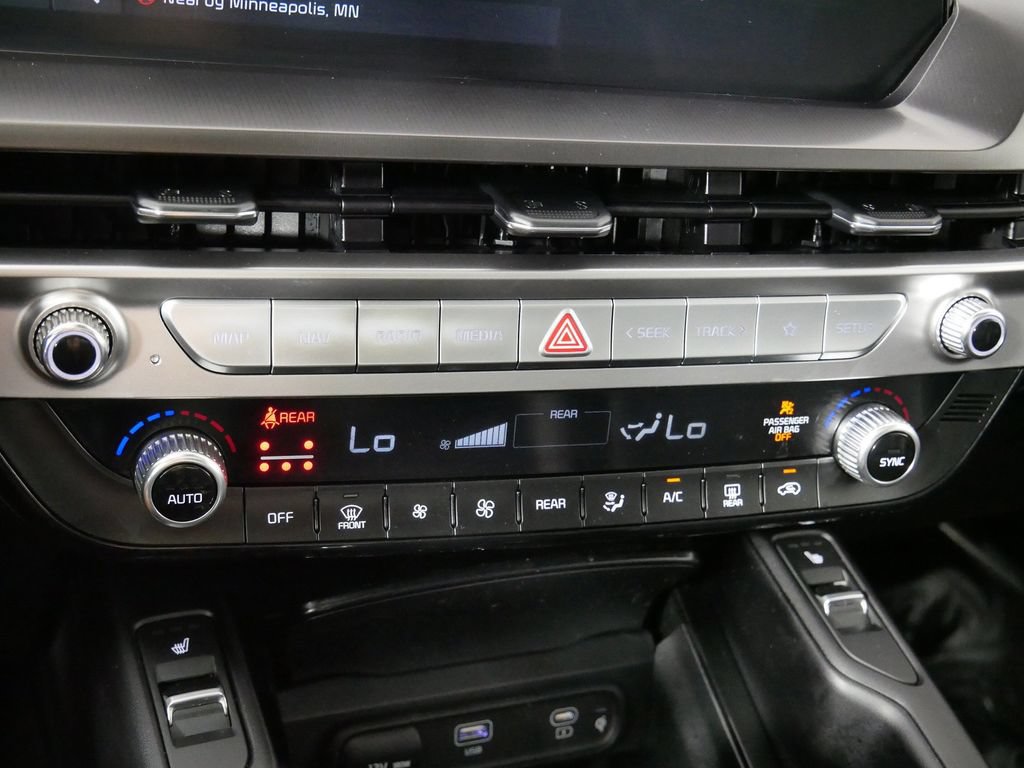 Used 2024 Kia Telluride S w/ S Sunroof Package AWD/4WD image 33