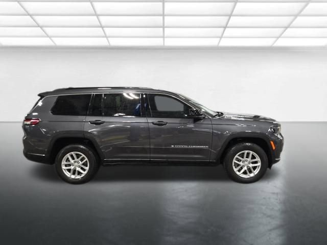Used 2024 Jeep Grand Cherokee L Laredo w/ Luxury Tech Group I image 3