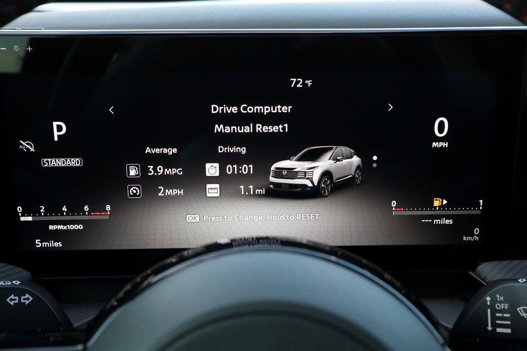 New 2025 Nissan Kicks SR image 20