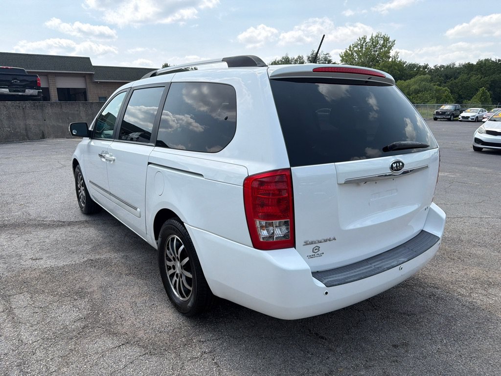 Used 2012 Kia Sedona EX FWD image 8