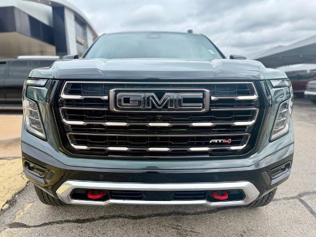 New 2026 GMC Yukon AT4 Ultimate AWD/4WD image 2