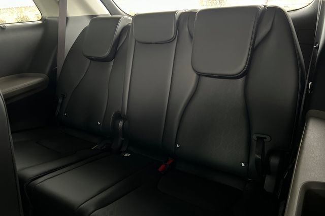 New 2026 Kia Carnival EX FWD image 17
