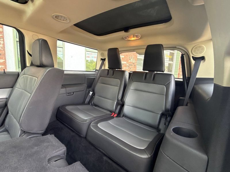 Used 2014 Ford Flex Limited w/ Equipment Group 303A AWD/4WD image 15
