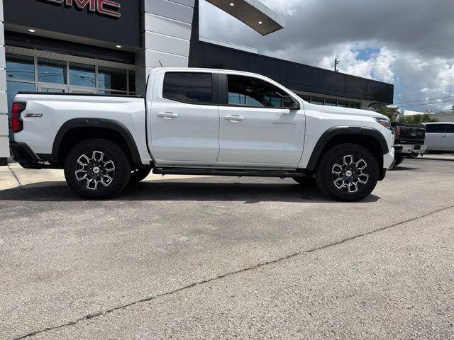 Used 2024 Chevrolet Colorado Z71 w/ Z71 Convenience Package 2 AWD/4WD image 10