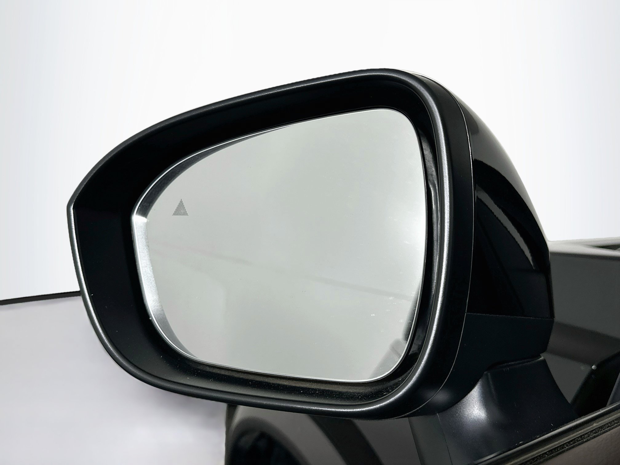 Used 2023 Nissan Rogue SV FWD image 16