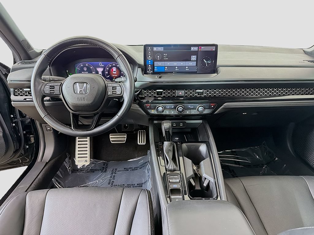 Used 2025 Honda Accord Sport image 28