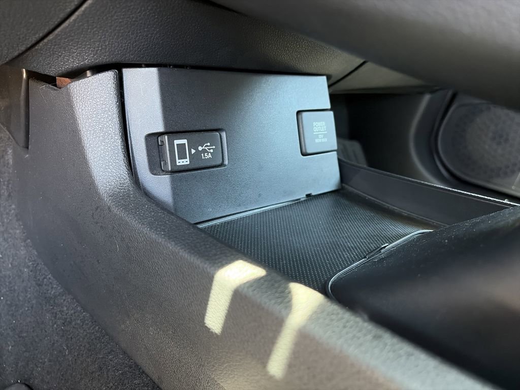 Used 2017 Honda Civic Touring image 27