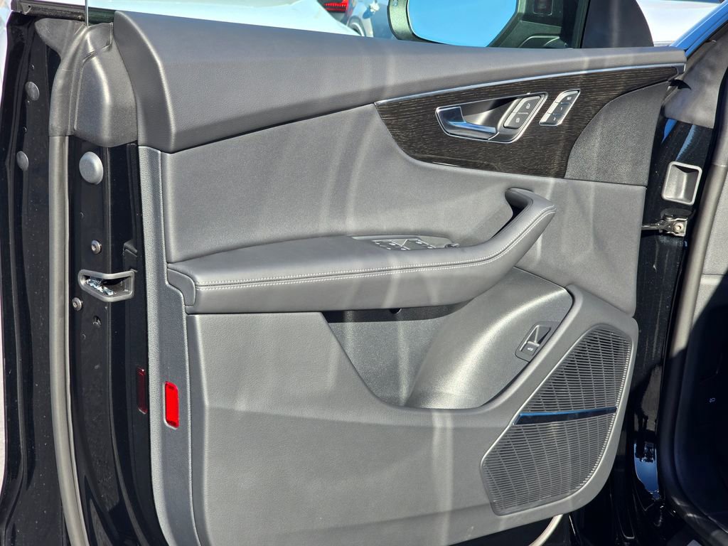 New 2026 Audi Q8 Premium Plus AWD/4WD image 20