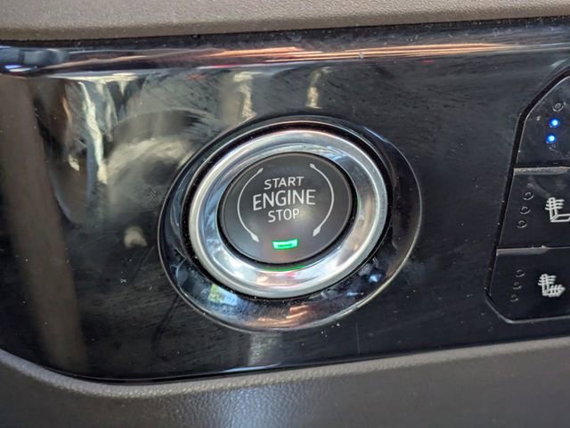 Used 2023 GMC Sierra 1500 SLT w/ SLT Premium Package image 32