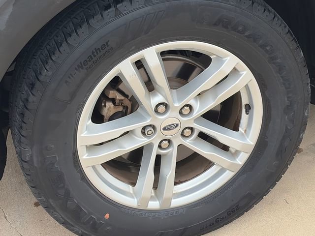 Used 2021 Ford Explorer XLT RWD image 8