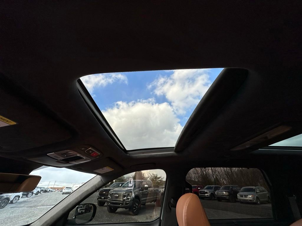 Used 2024 Kia Telluride SX Prestige X-Line image 3