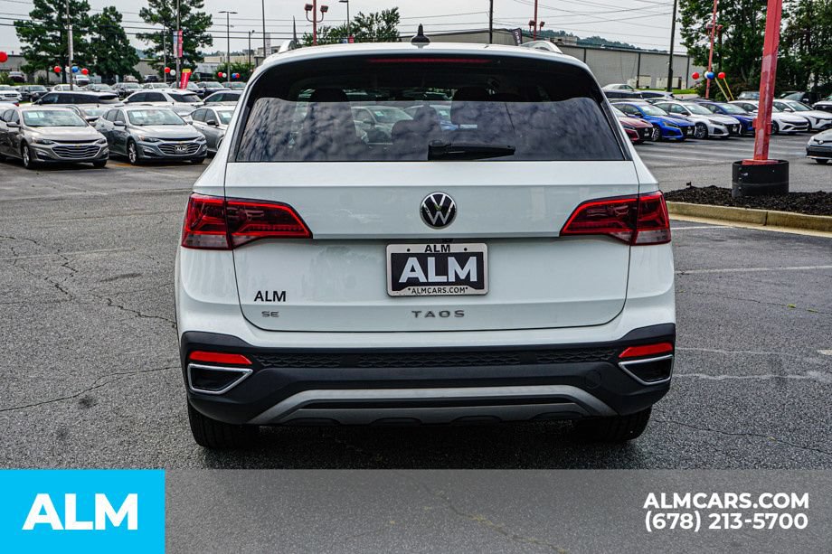 Used 2024 Volkswagen Taos SE FWD image 10